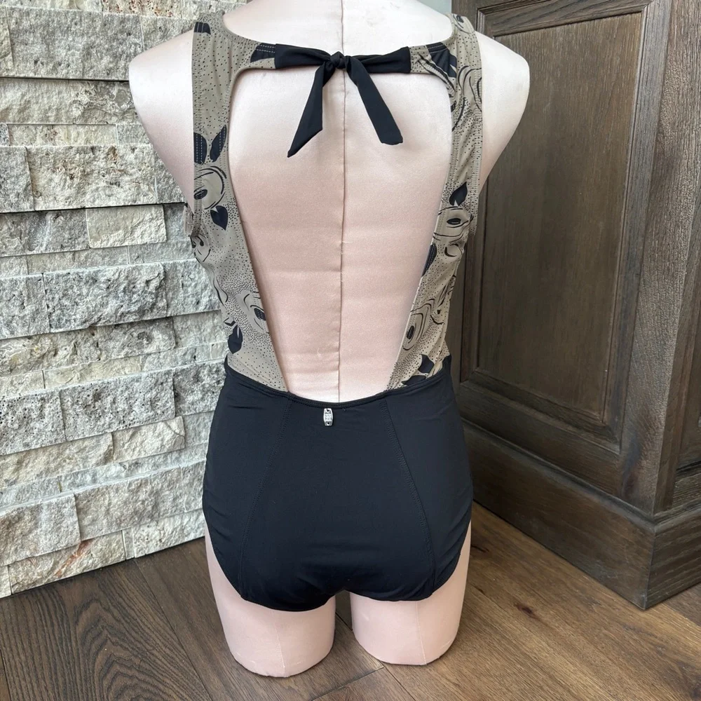 Amoressa Women's Black Tan Deep V-Neck Bows One-Piece Swimsuit Size 10